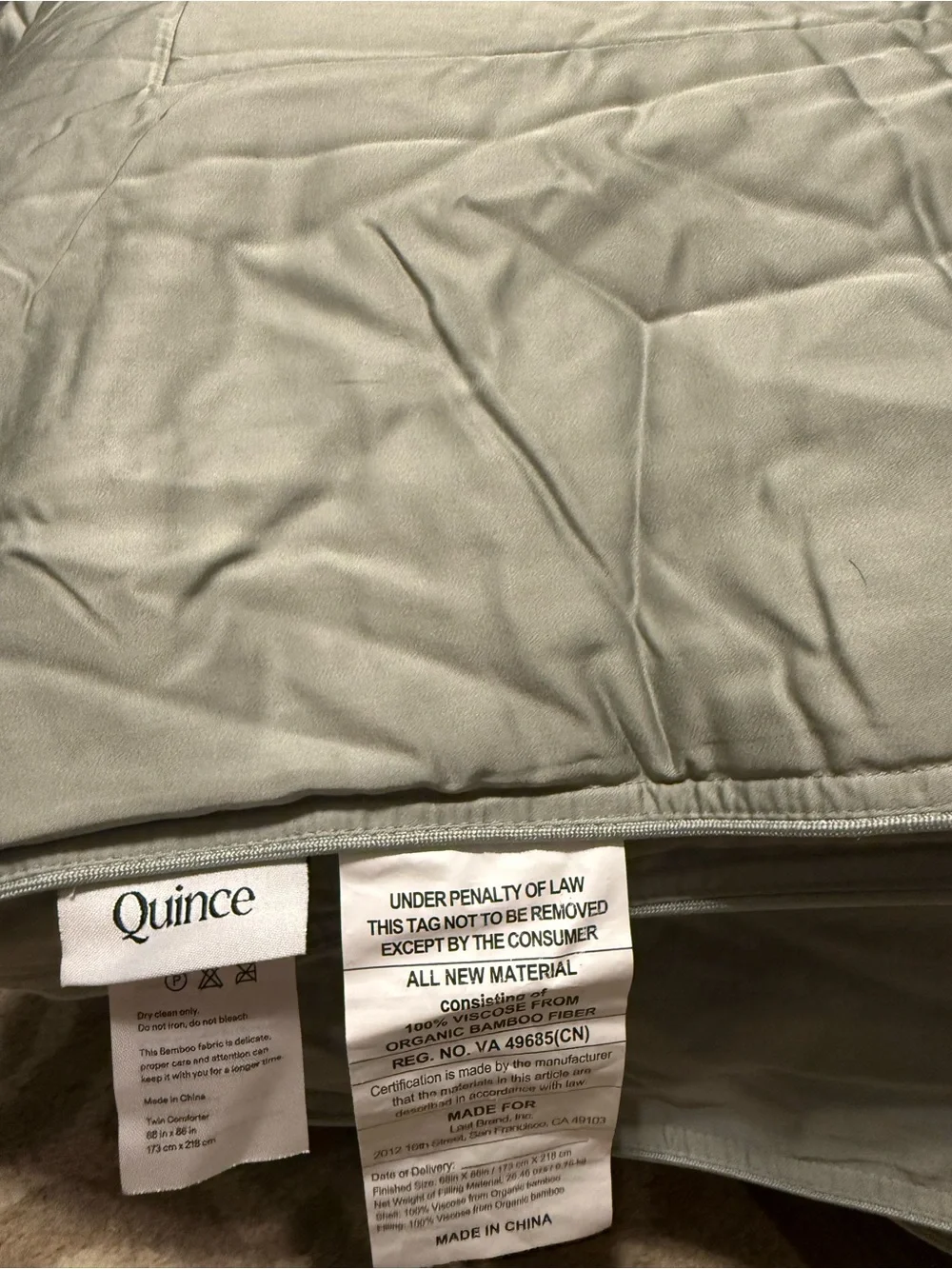 Quince Bamboo Comforter lightweight – Twin – Sage – New Without Tags - OOS Onlin